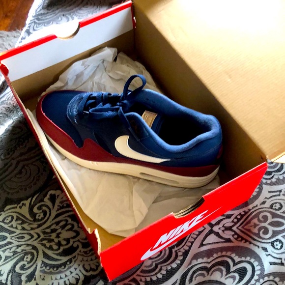 Air Max 90's - Picture 4 of 4